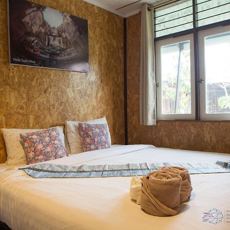 Aenguy Hostel 素可泰 外观 照片