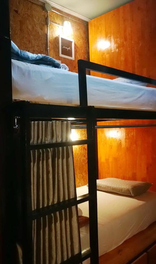 Aenguy Hostel 素可泰 外观 照片
