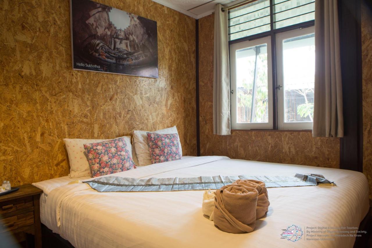 Aenguy Hostel 素可泰 外观 照片