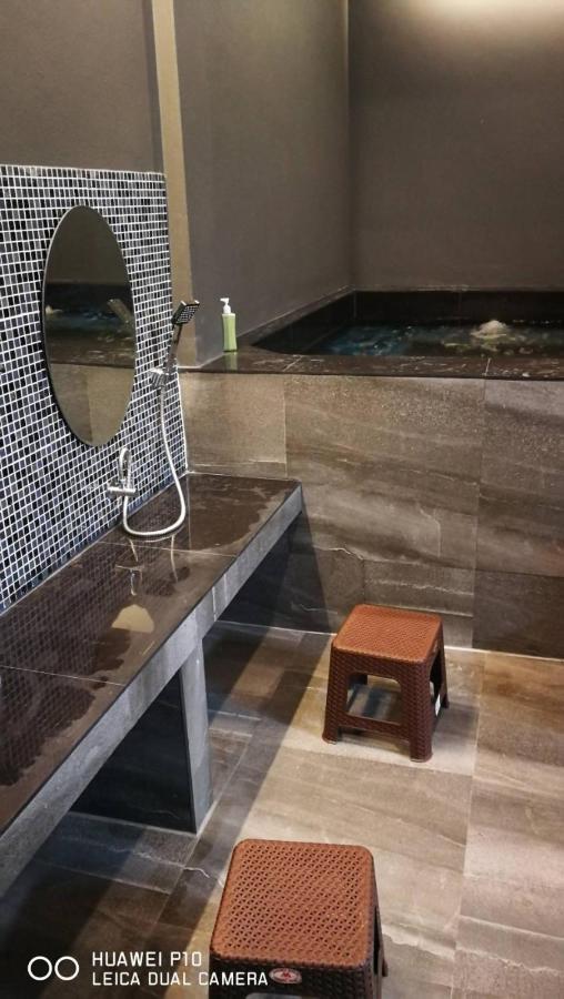 Aenguy Hostel 素可泰 外观 照片